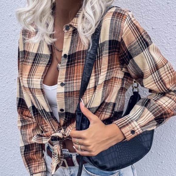 Boho khaki plaid casual button down shirt - Picture 3 of 5